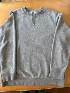 Vuori Cypress Logo Crew Sweatshirt Men's XL Gray